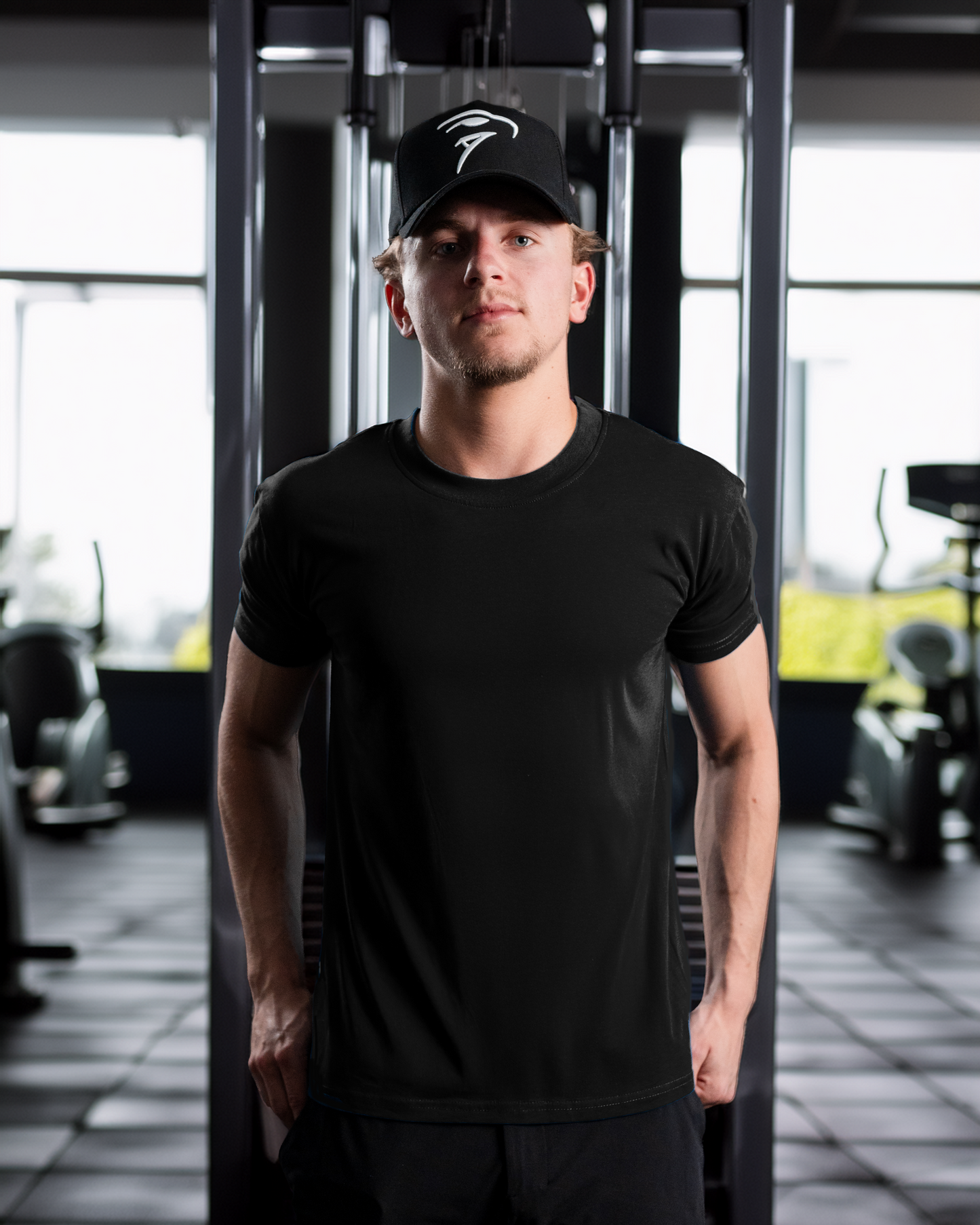 Tailored Muscle-fit tee (Black)